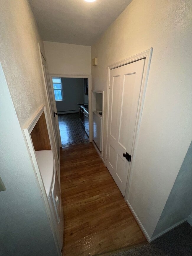 Building Photo - 46-48 N Main St