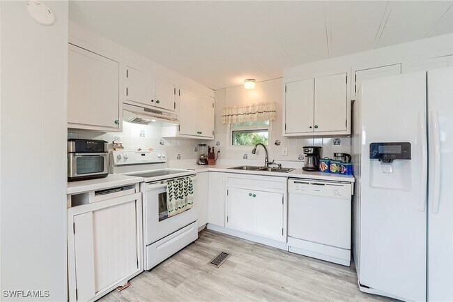 Building Photo - 24631 S Seas Blvd