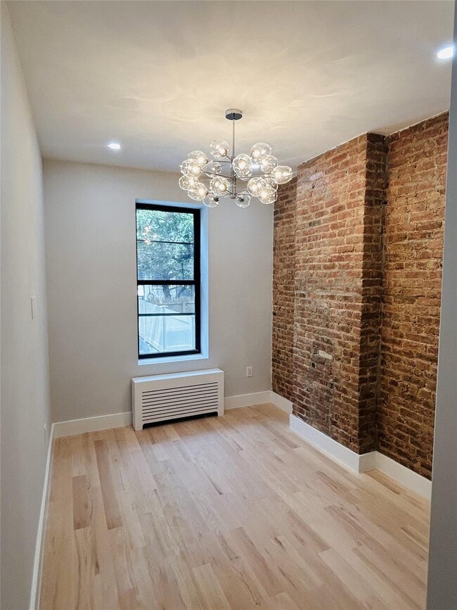 Building Photo - 1523 Greene Ave