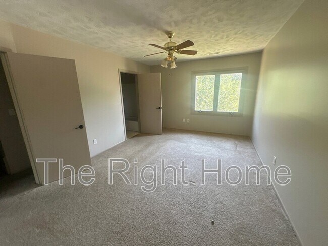 Building Photo - 5134 N 105th St