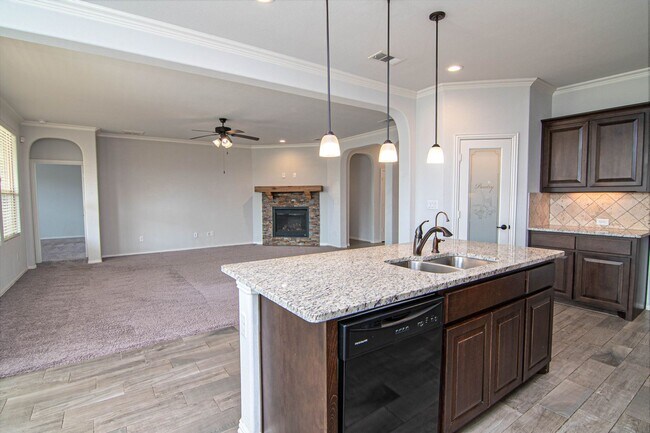 Building Photo - 2323 Vista Ridge Rd