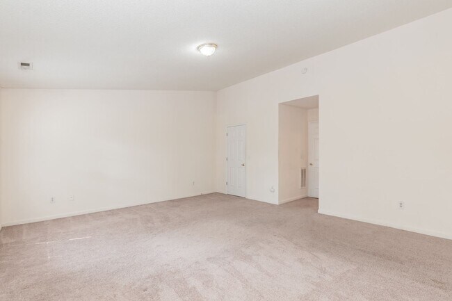 Building Photo - 8650 Neuse Landing Ln