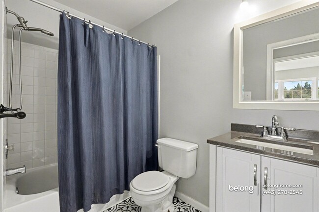 Building Photo - 19009 Crosstie Terrace