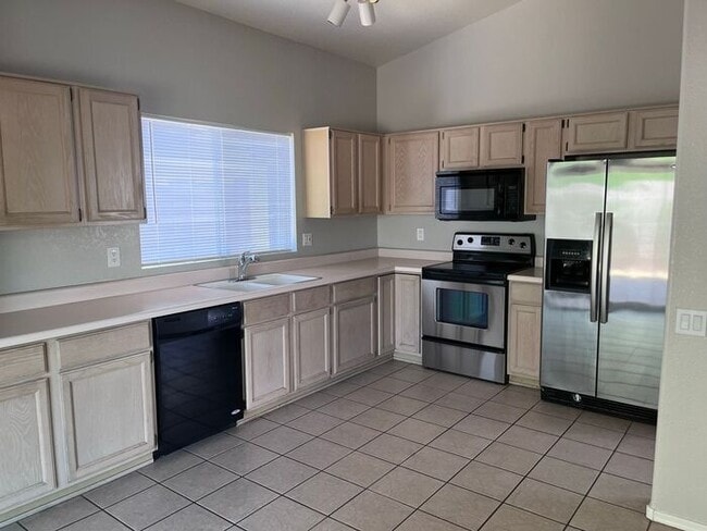 Building Photo - Coming Soon- 3 Bed/ 2Bath Single Level Hom...