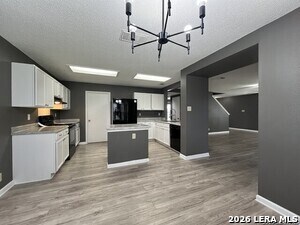 Building Photo - 14443 Mountainside Ridge