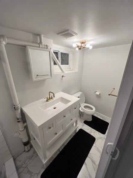 Building Photo - 1310 I St NE