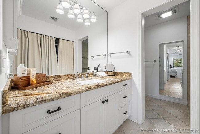 Building Photo - 3660 N Quail Ridge Dr