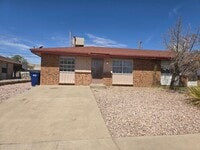Building Photo - AFFORDABLE EASTSIDE DUPLEX