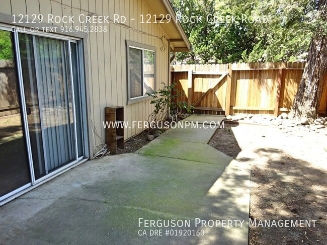 Building Photo - 12129 Rock Creek Rd