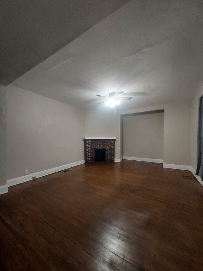 Building Photo - 512 Kibler Ave