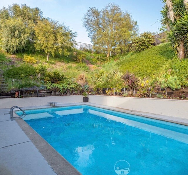 Building Photo - 28068 Santona Dr
