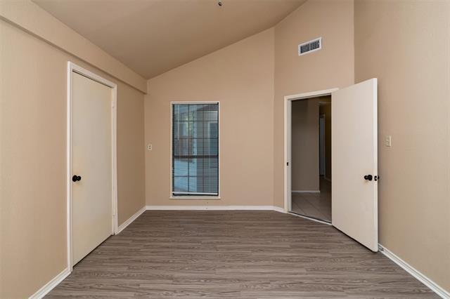 Building Photo - 2521 Liberty Ln