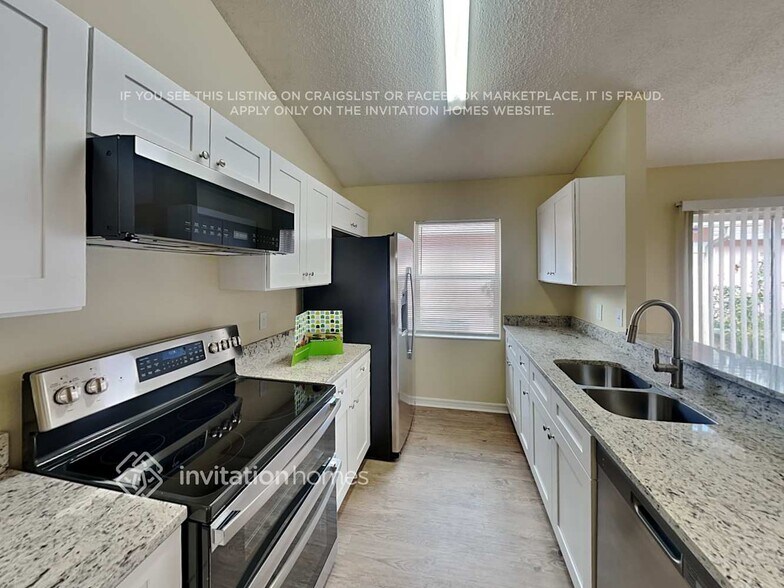 Building Photo - 8620 Foley Dr