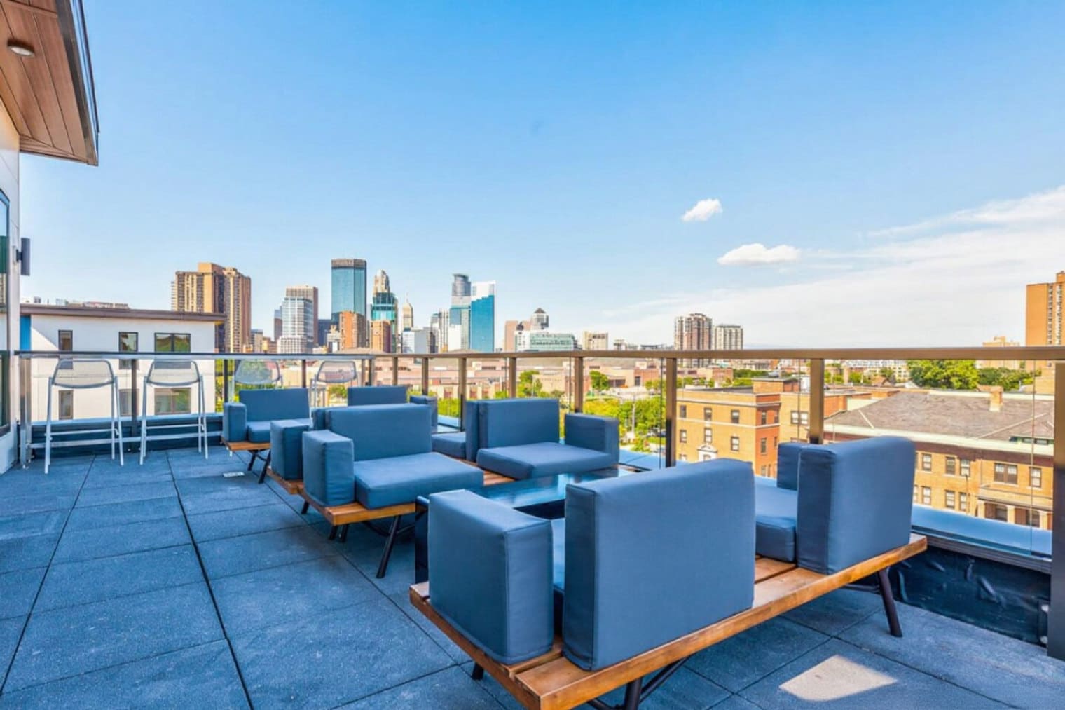 Building Photo - 10 E 18th St