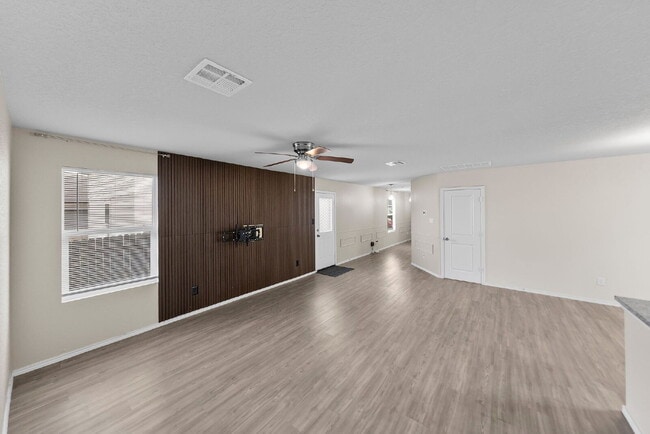 Building Photo - Stylish One Story Living with Modern Upgrades and Resort Style Amenities