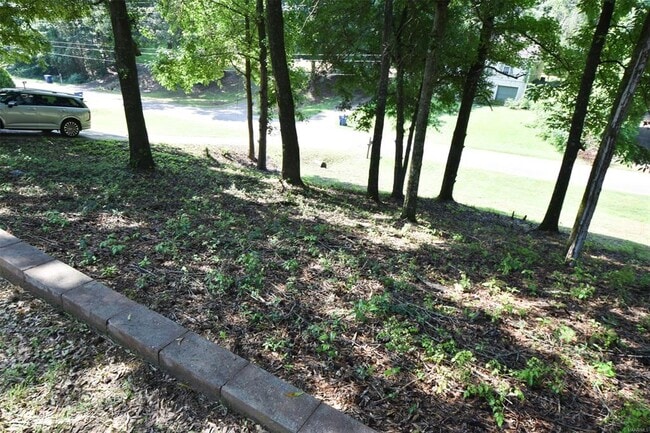 Building Photo - 109 Mountain Laurel Rd
