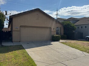 Building Photo - Ready to Move? Pet Friendly