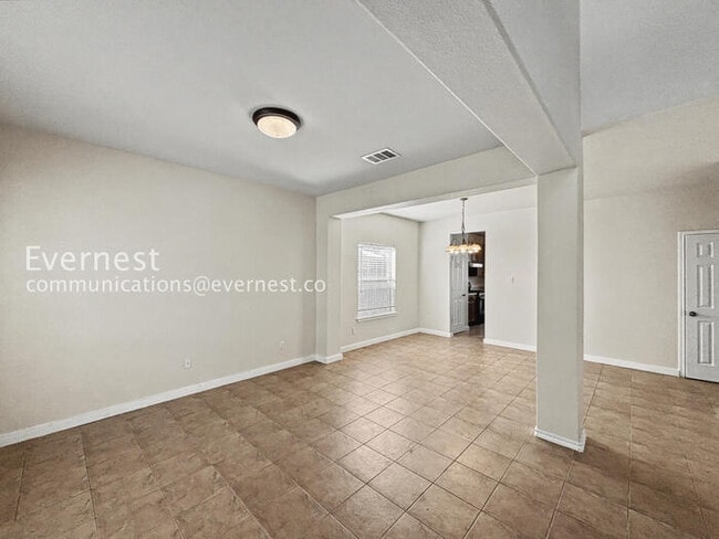 Building Photo - Charming 4-Bedroom Haven with Fireplace and Serene Outdoor Living / Pet-Friendly / Available Now!