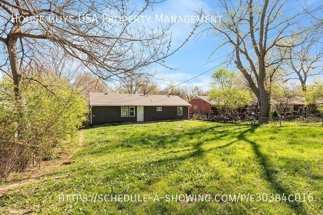 Building Photo - 10716 Ewing Ave