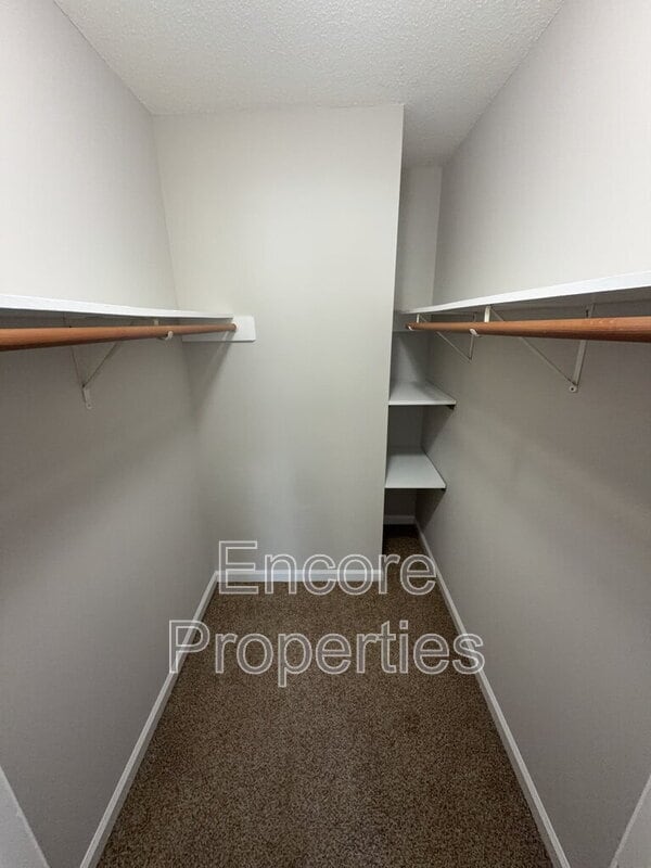 Building Photo - 5120 Lundy Dr