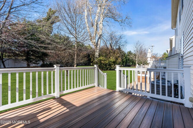 Building Photo - 12 Coral Place