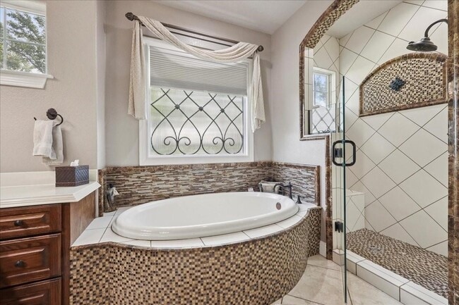 Building Photo - 11354 Nona Dr