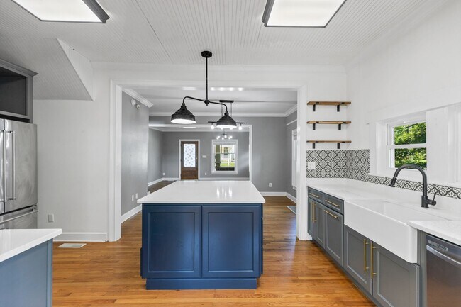 Building Photo - 253 15th St NW