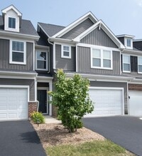 Building Photo - 491 Watercress Dr