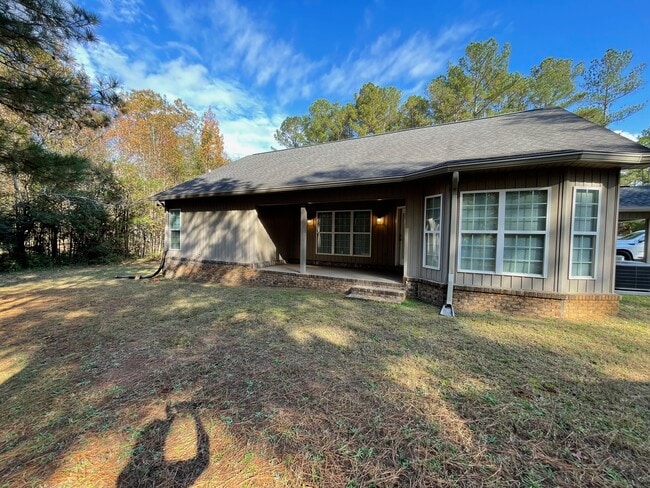 Building Photo - 507 Buck Creek Rd