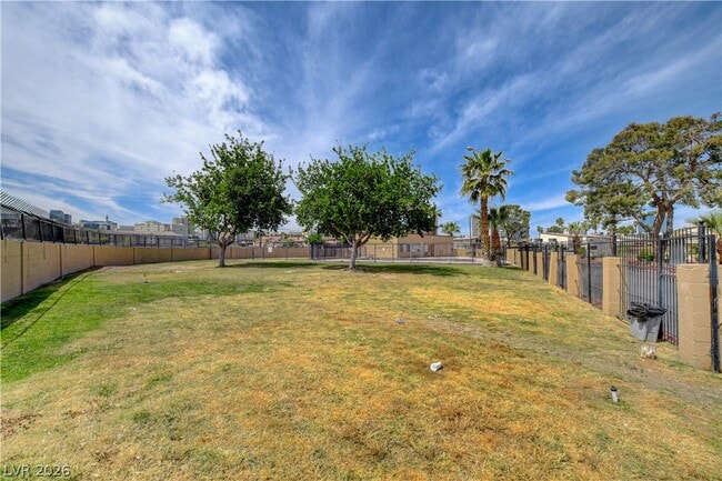 Building Photo - 3928 Torsby Pl