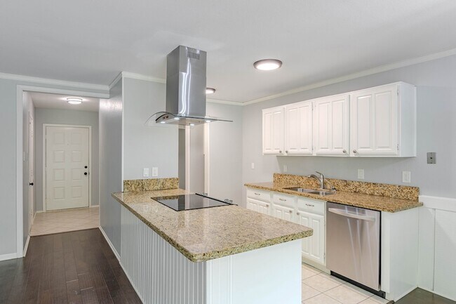 Building Photo - 6 Basal Briar Ct