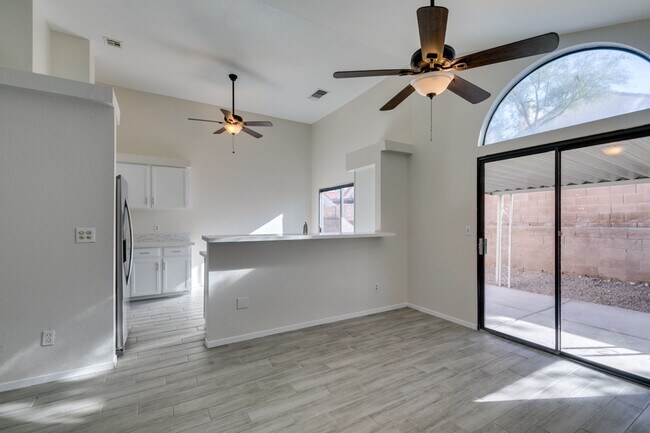 Building Photo - Beautifully Upgraded 3BD/2BA Home in Henderson’s Green Valley