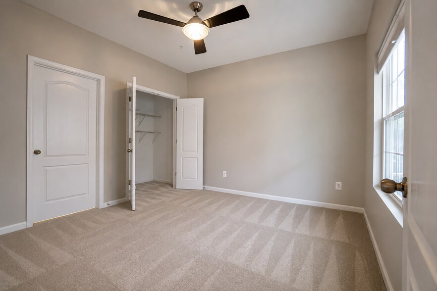 Building Photo - 11138 Wortham Crest Cir