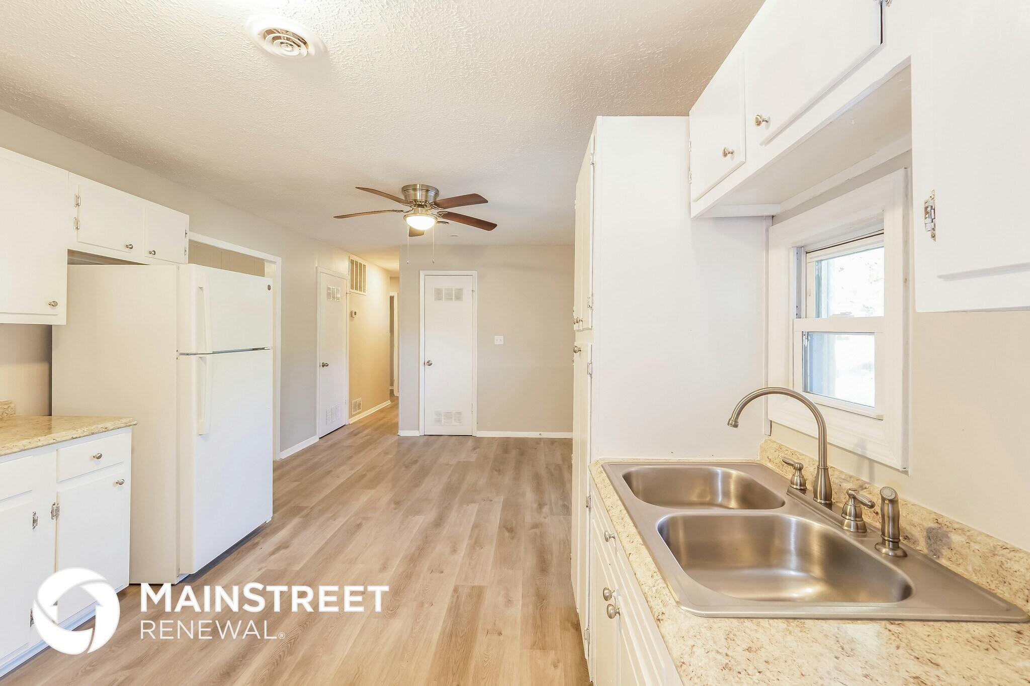 Building Photo - 7810 E 112th St