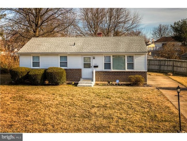 Building Photo - 203 Bluefield Rd