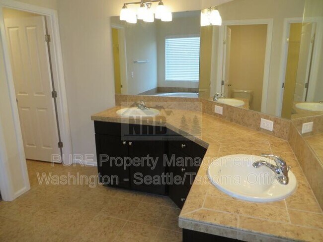 Building Photo - 1917 201st St E