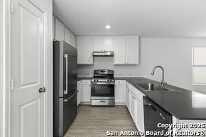 Building Photo - 9907 Jenny Grist