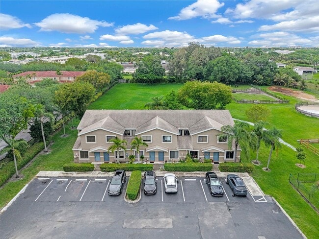 Building Photo - 4930 S University Dr