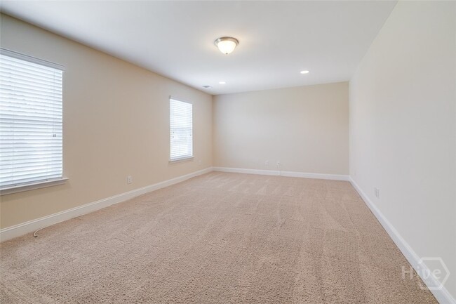 Building Photo - 225 Beckley Dr