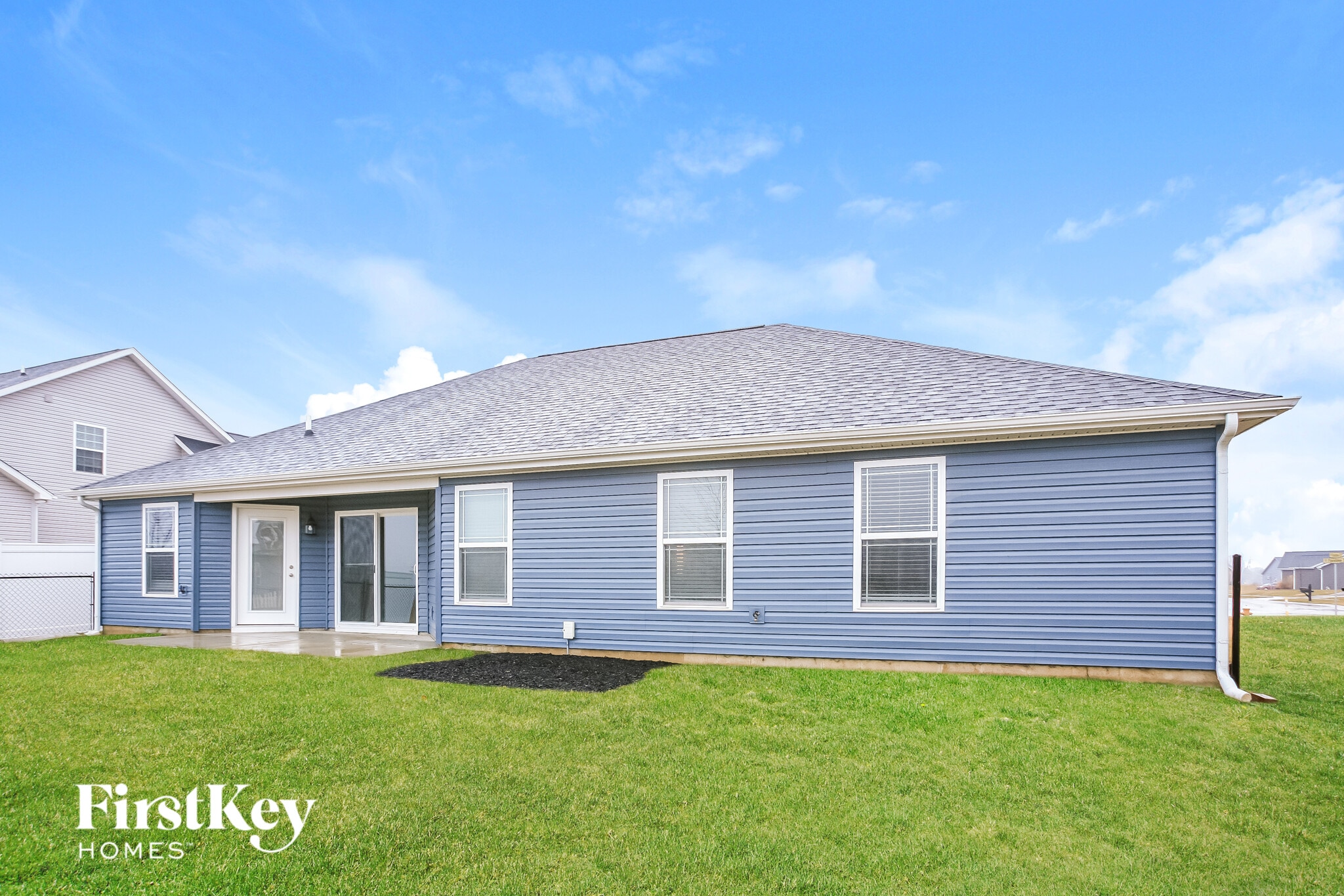 Building Photo - 900 Foxglove St