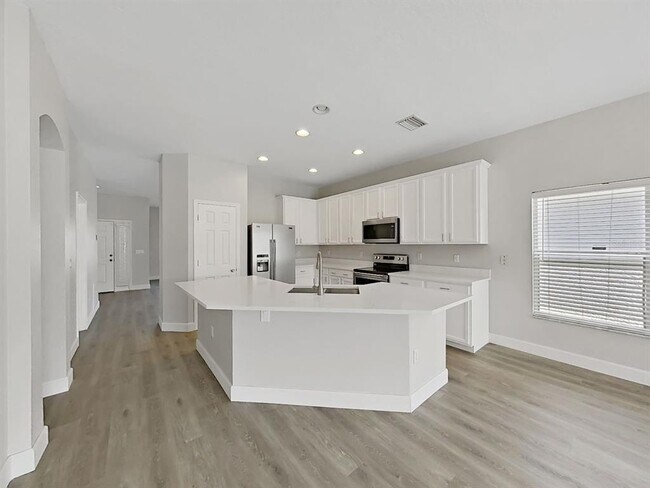 Building Photo - 11908 Fern Blossom Dr