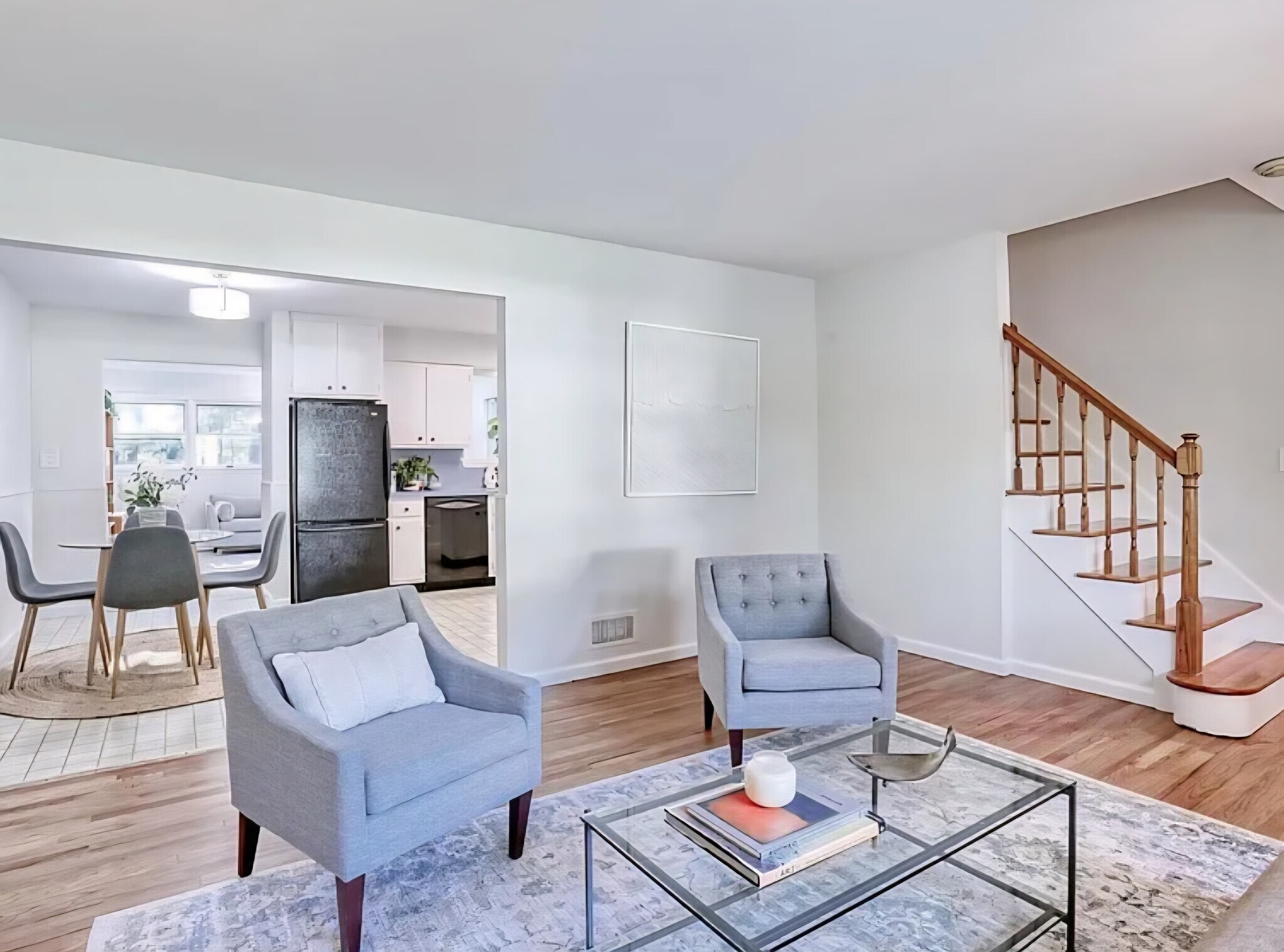 Building Photo - 6 Burgundy Ln