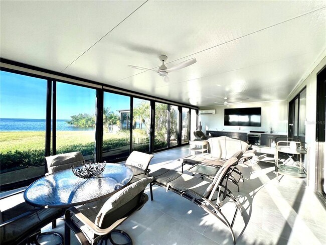 Building Photo - 3280 S Shore Dr