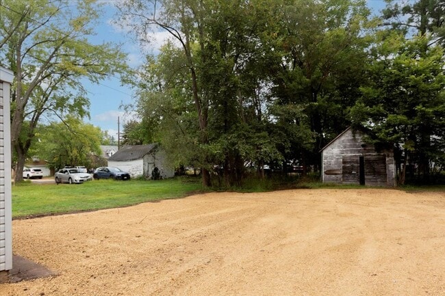 Building Photo - 3 Bedroom 1 Bath House - Menomonie