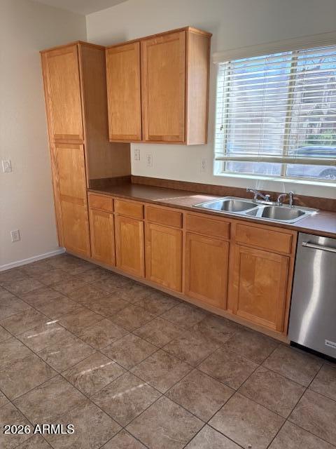 Building Photo - 4698 E Laurel Ave