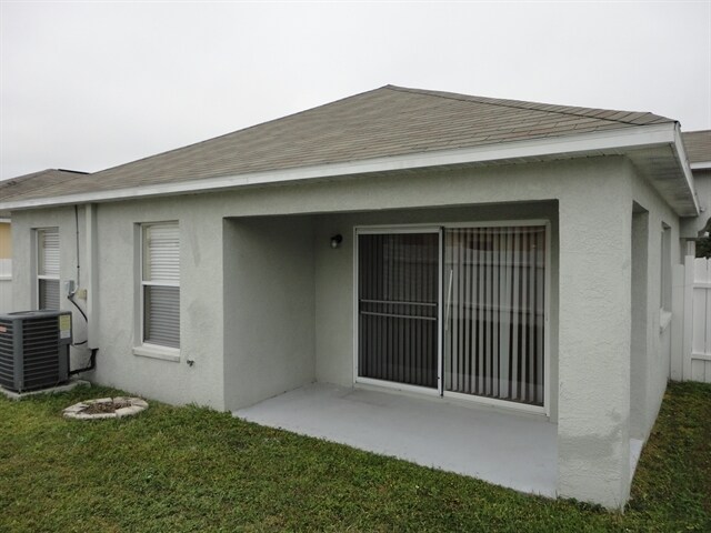 Building Photo - 11808 Lynmoor Dr