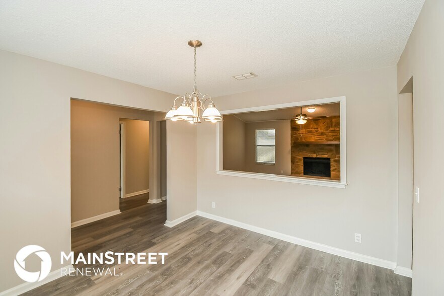 Building Photo - 6374 Norse Dr