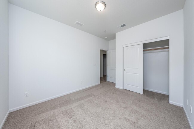 Building Photo - 2563 Chianti Wy