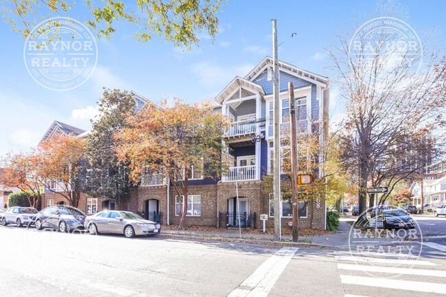 Building Photo - 508 S Person St