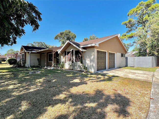 Building Photo - 6102 McKinstry Blvd